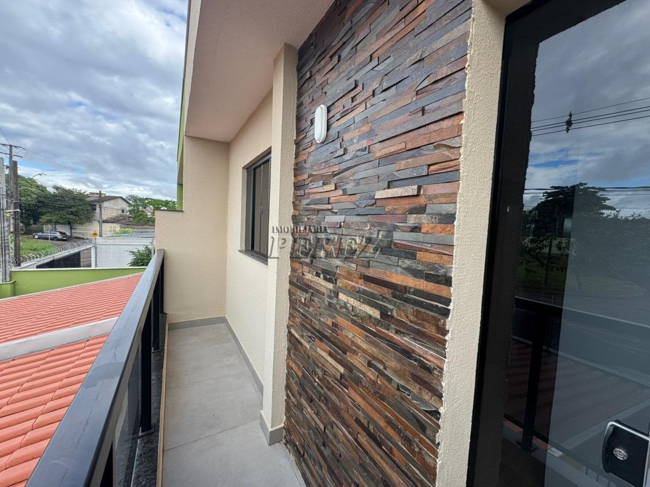 Sobrado à venda na região leste de Londrina - Portal dos Pioneiros