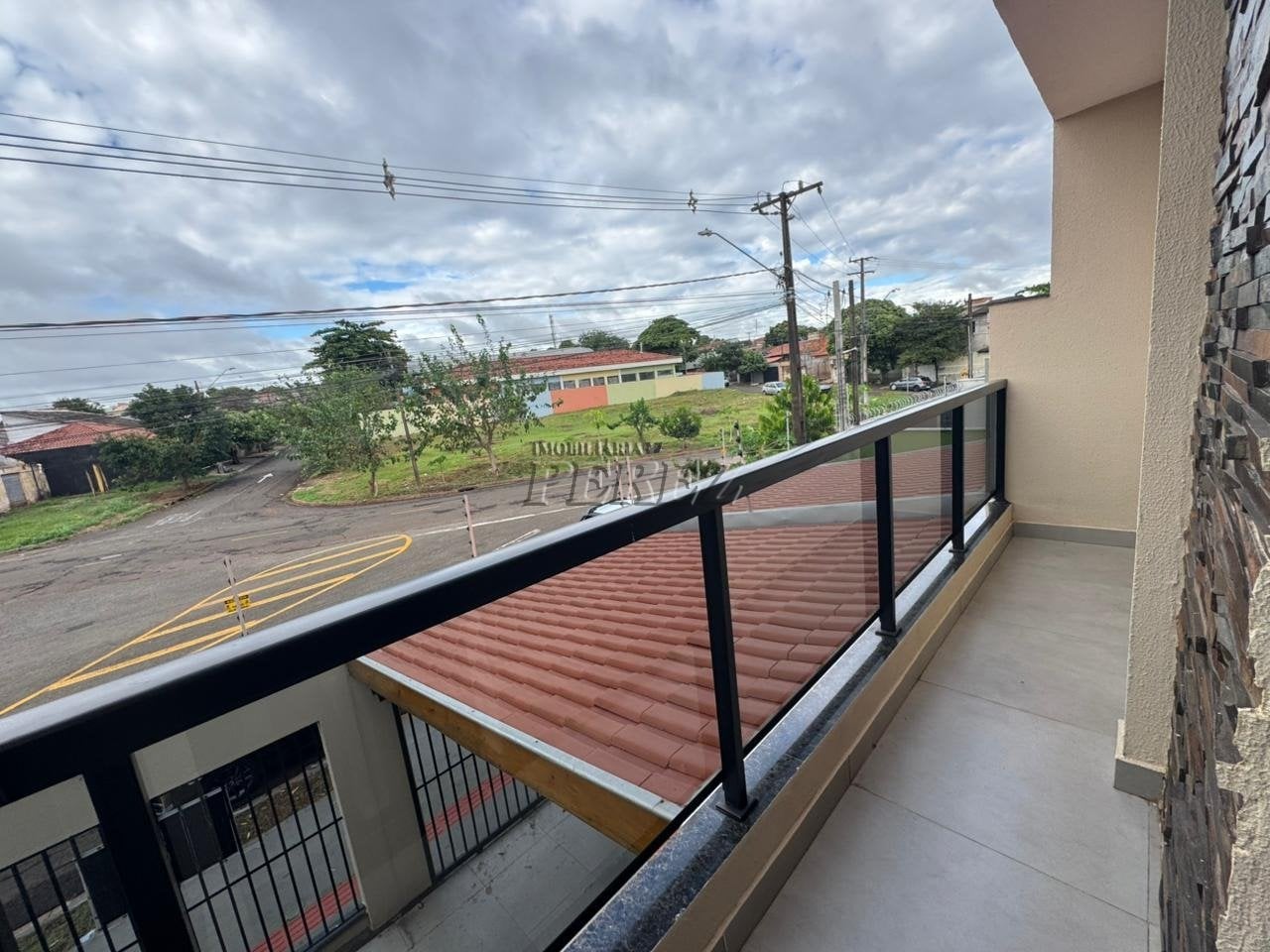 Sobrado à venda na região leste de Londrina - Portal dos Pioneiros