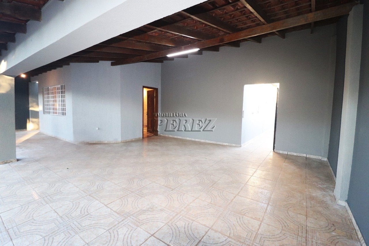 Casa à venda no Alpes na região norte de Londrina