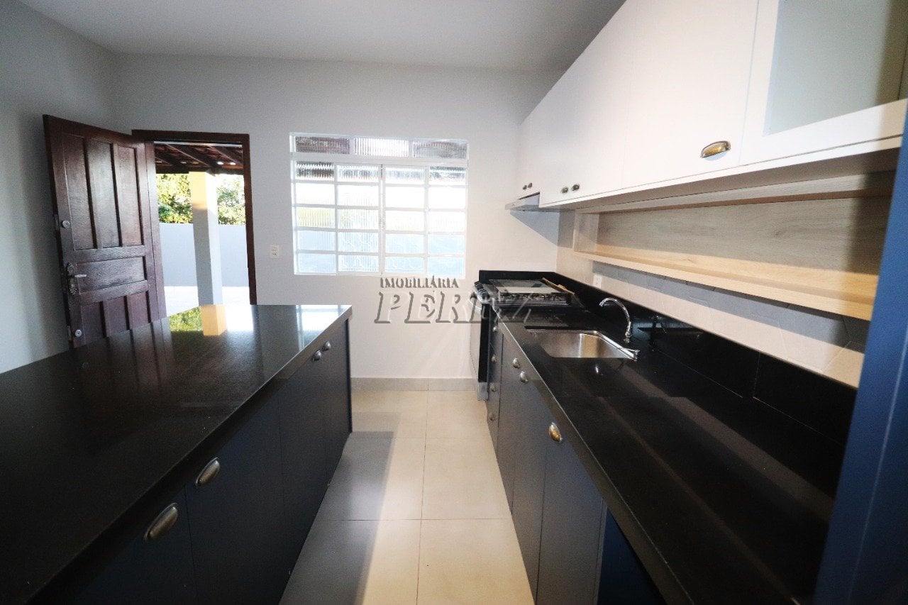 Casa à venda no Alpes na região norte de Londrina