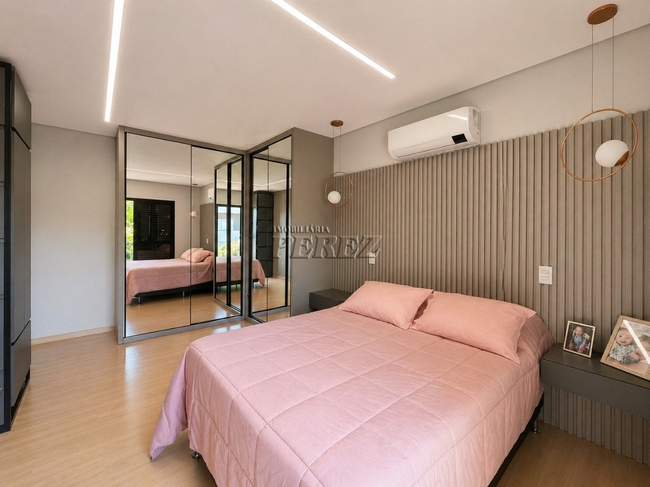 Sobrado à venda na região sul de Londrina - Royal Maison Residence & Resort