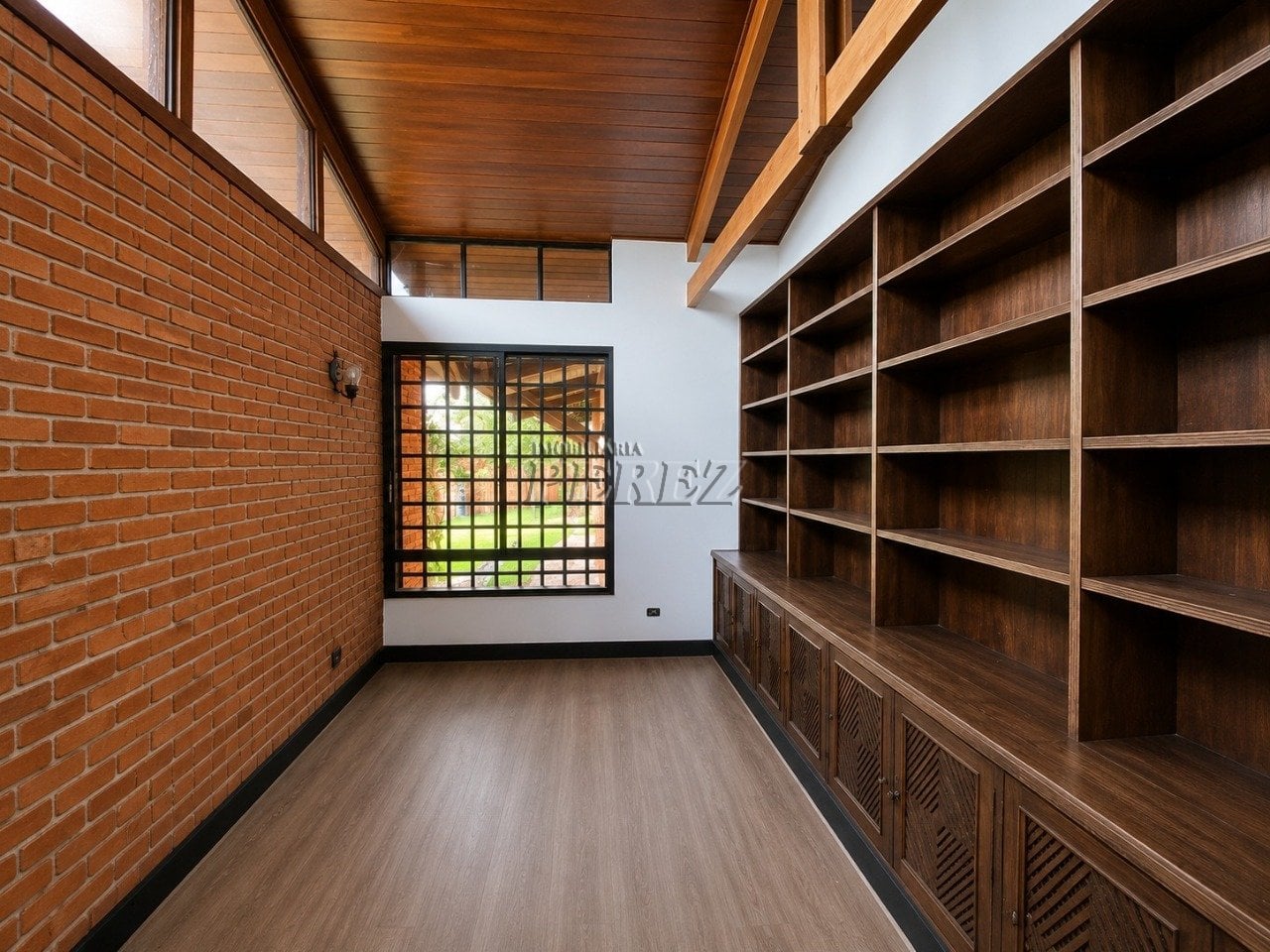 Casa à venda no centro de Londrina - Dom Pedro