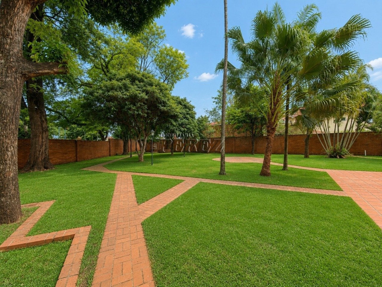 Casa à venda no centro de Londrina - Dom Pedro