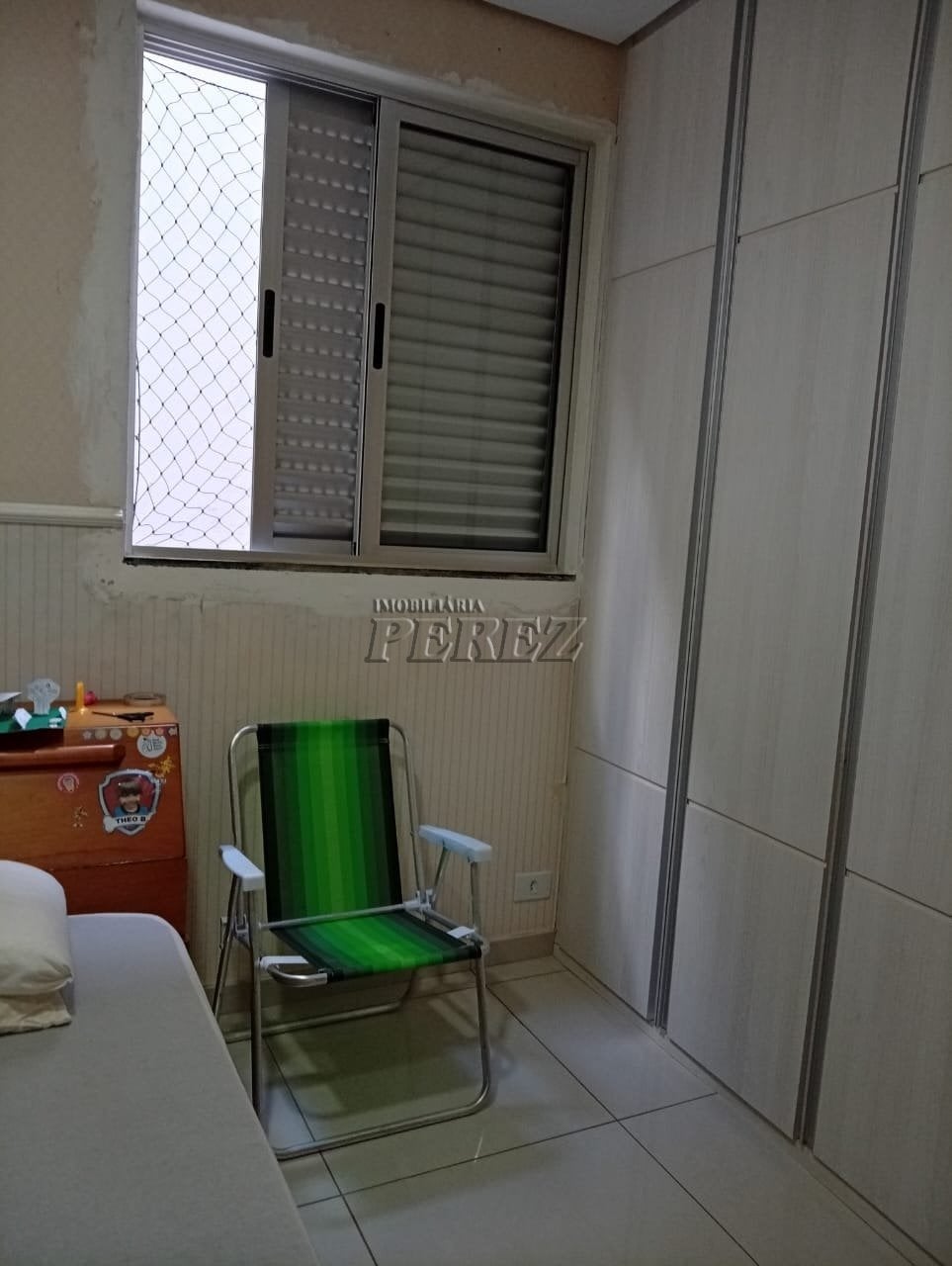 Apartamento à venda no Edifício Santarém no centro de Londrina