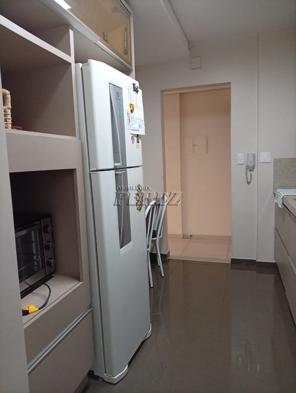 Apartamento à venda no Edifício Santarém no centro de Londrina
