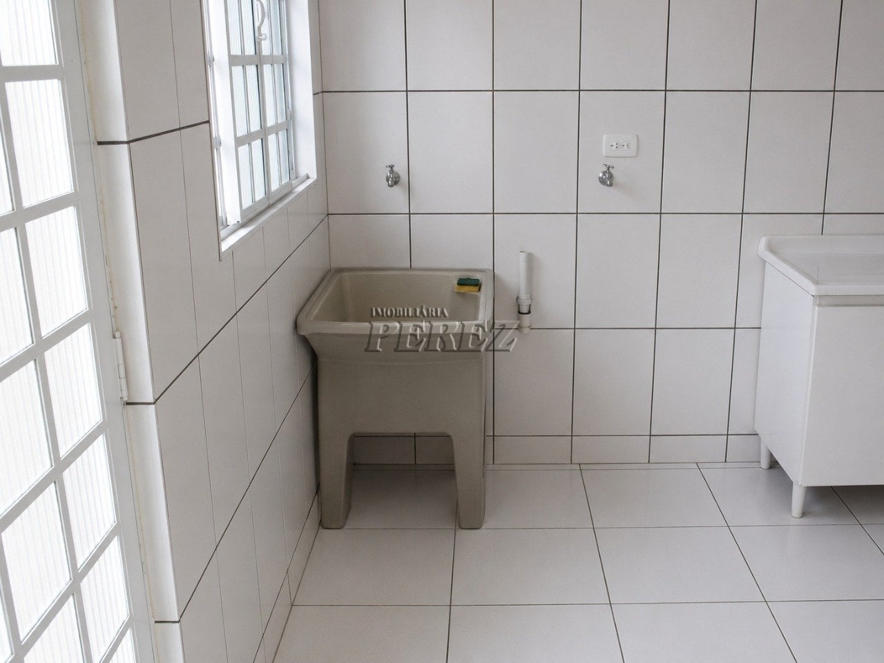 Imóvel comercial e residencial à venda no Jardim Marumbi - Região leste de Londrina