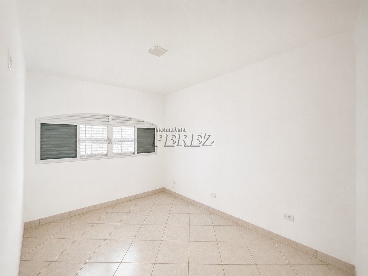 Imóvel comercial e residencial à venda no Jardim Marumbi - Região leste de Londrina