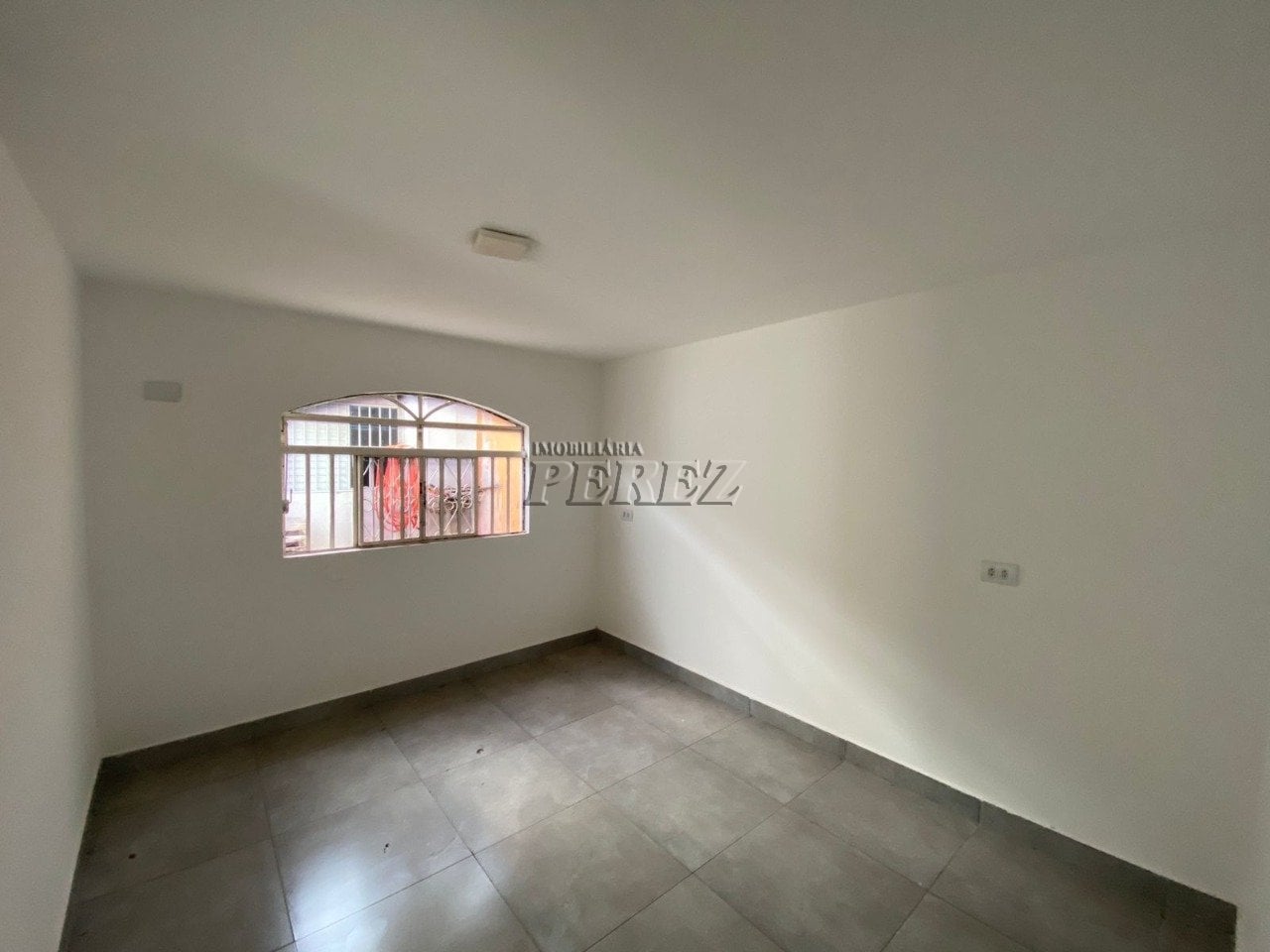 Imóvel comercial e residencial à venda no Jardim Marumbi - Região leste de Londrina