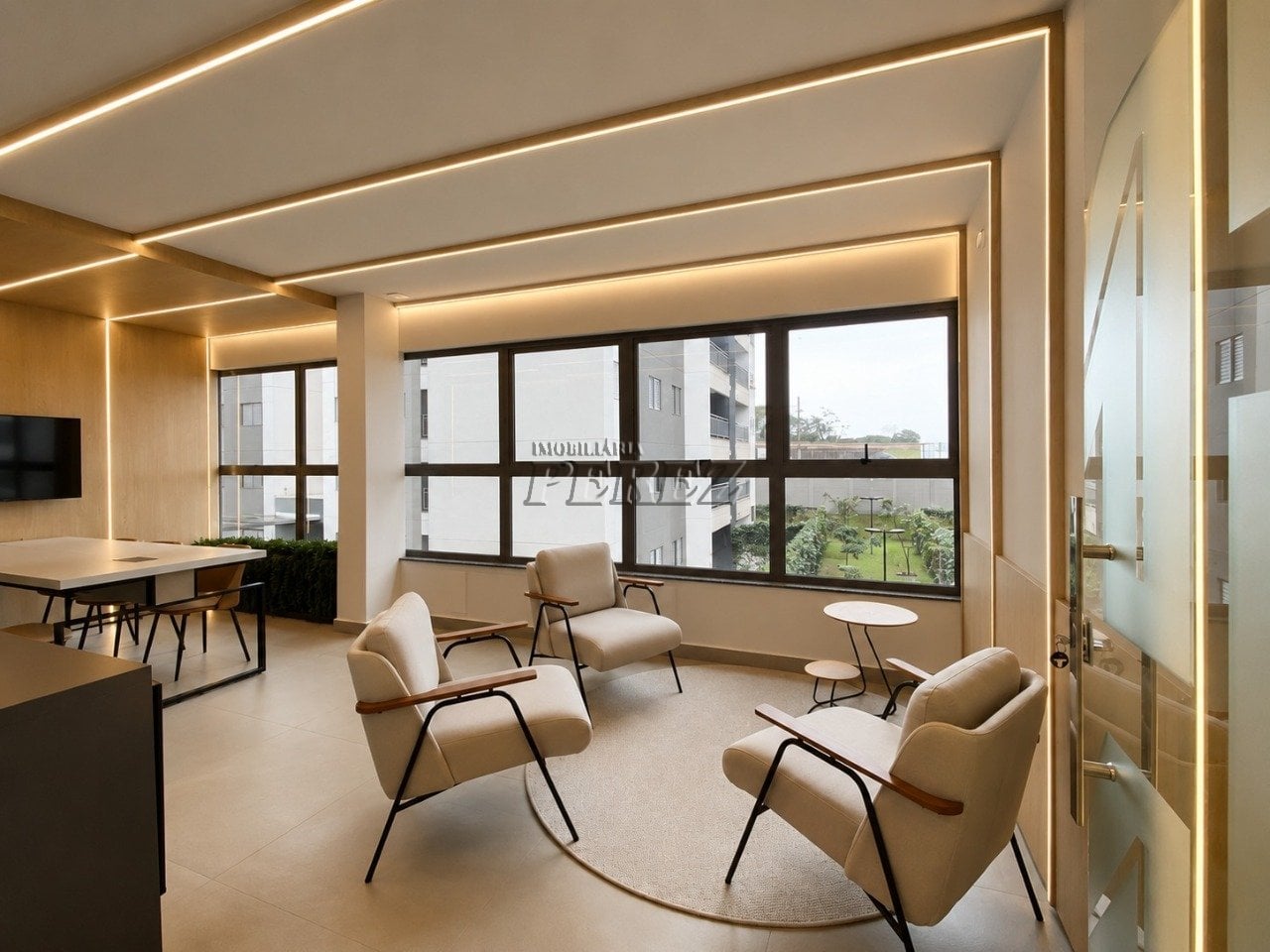 Apartamento à venda no Edifício Malibu na região sul de Londrina - Aurora