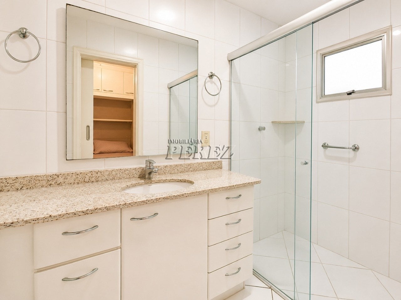 Apartamento de 3 quartos para alugar no Centro em Londrina