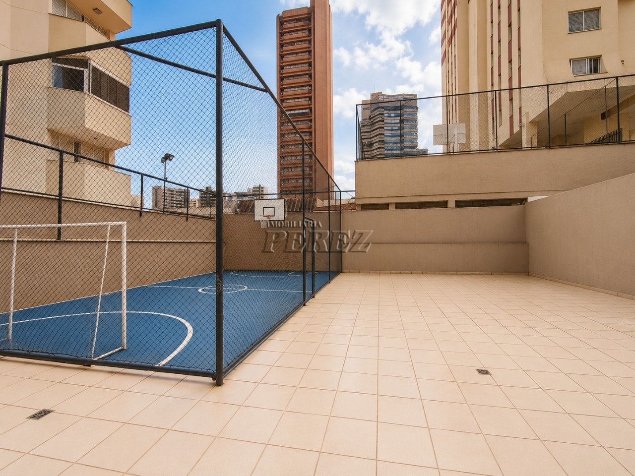 Apartamento de 3 quartos para alugar no Centro em Londrina