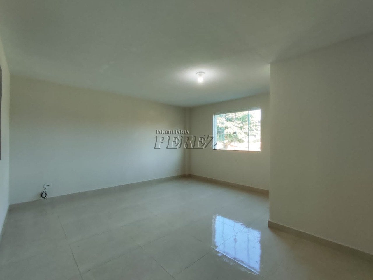 Galpão / Depósito / Armazém para alugar, 218m² - Jardim Belo Horizonte