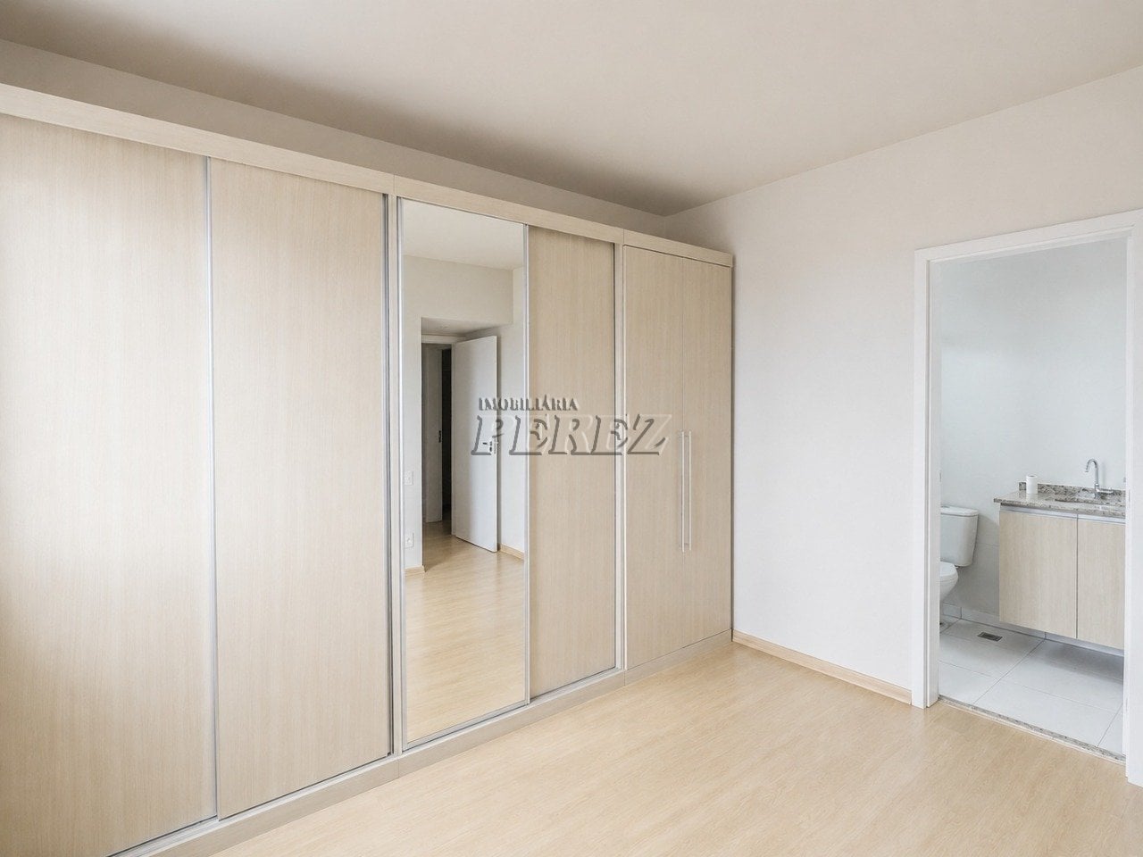 Apartamento a venda na Gleba Palhano - Condomínio Reserva Santana