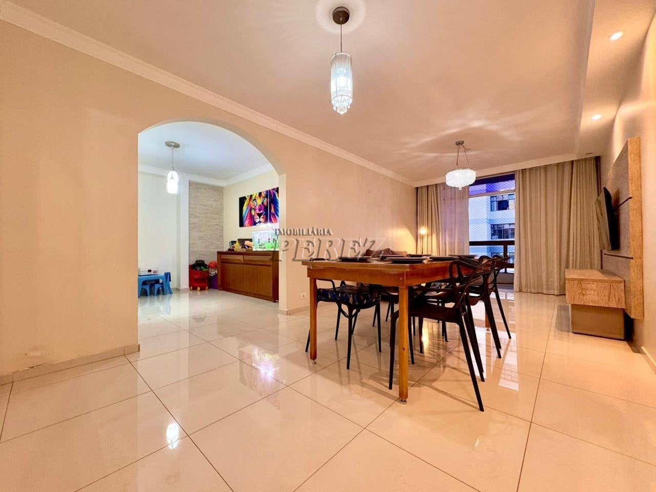 Apartamento à venda no Edifício Leonardo da Vinci - Centro de Londrina