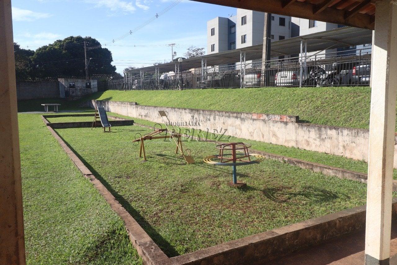 Apartamento para alugar no residencial Lindoia região leste