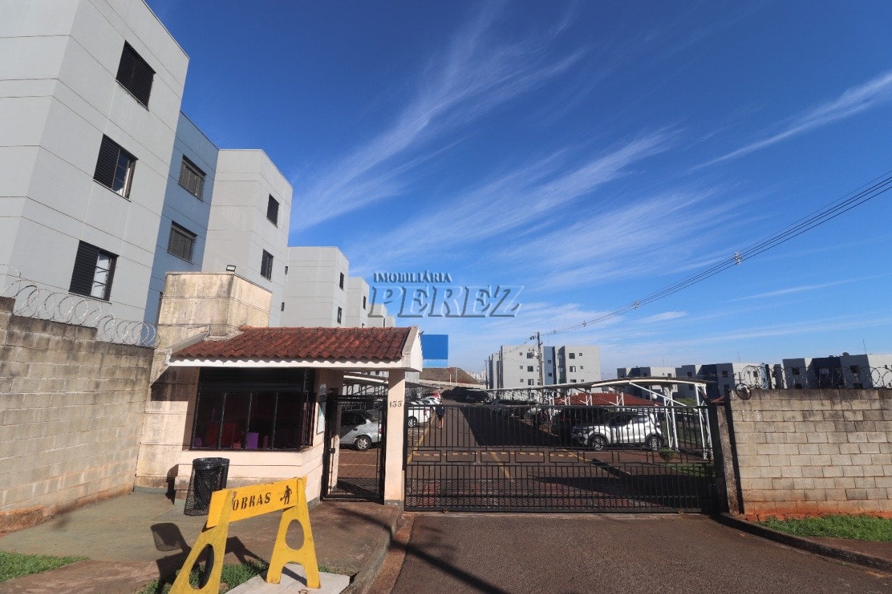 Apartamento para alugar no residencial Lindoia região leste