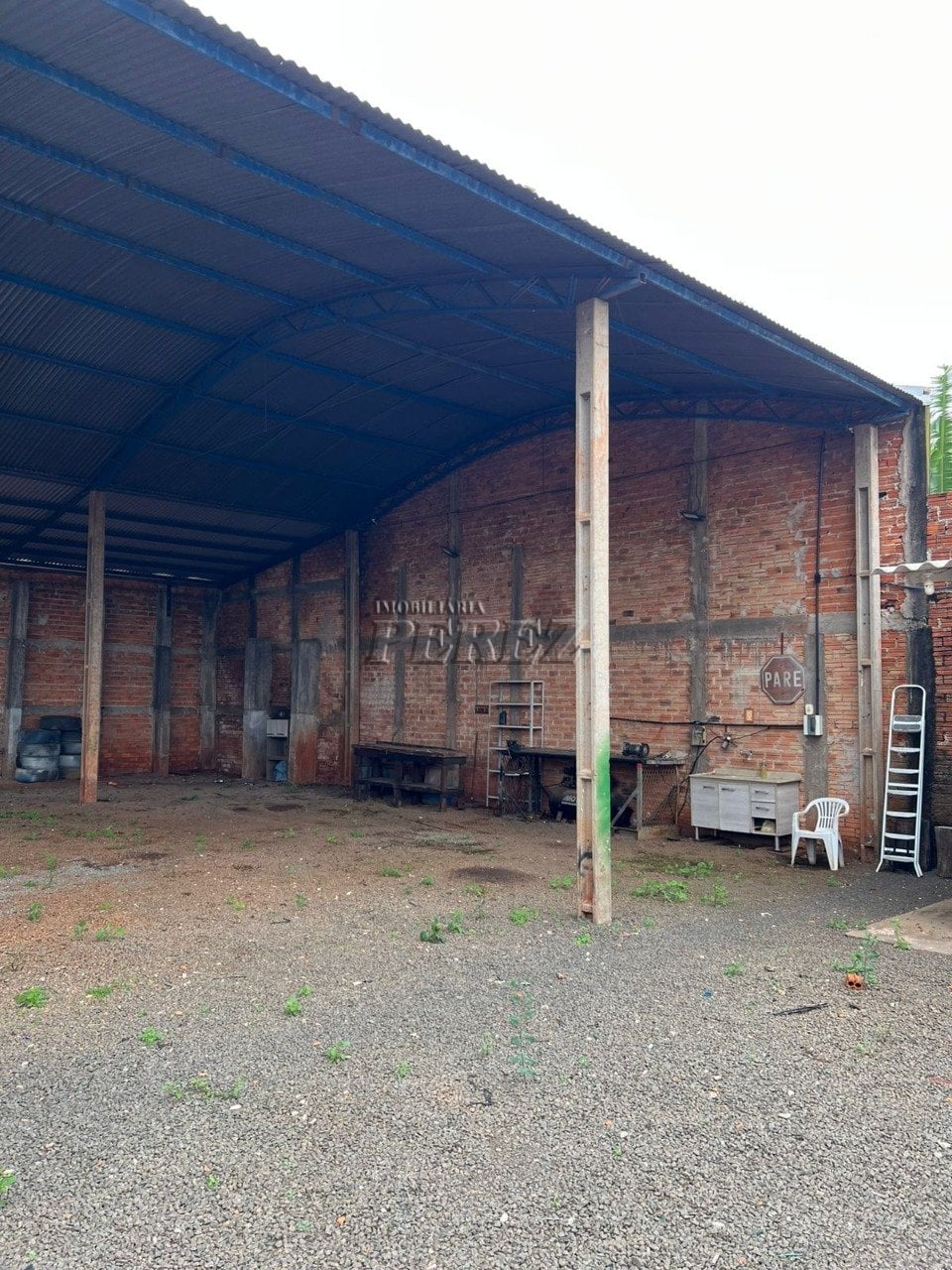 Imóvel comercial para alugar no Parigot de Souza 3 - Região norte de Londrina