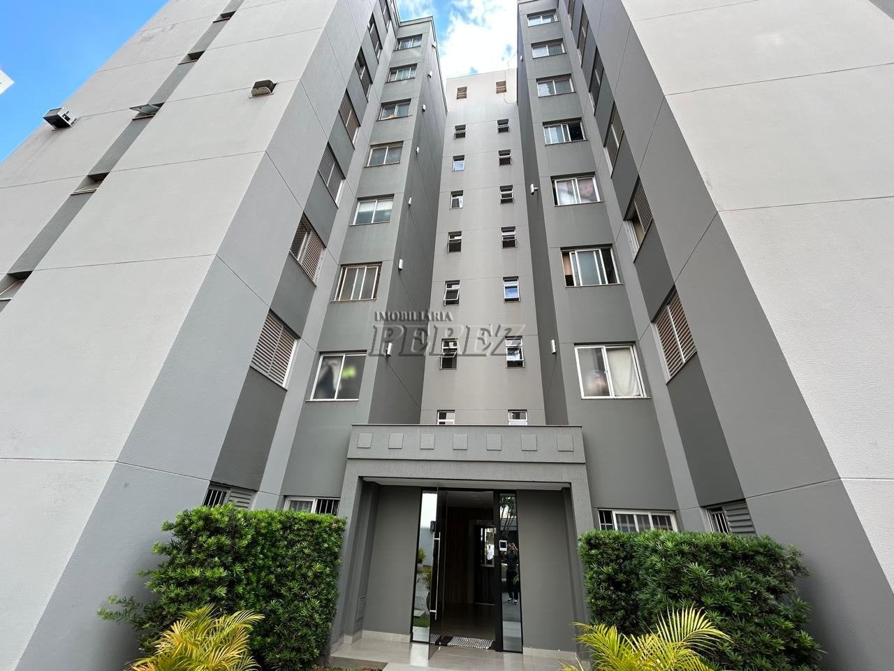 Apartamento para alugar no Residencial Saint Raphael na região sul de Londrina - Gleba Palhano