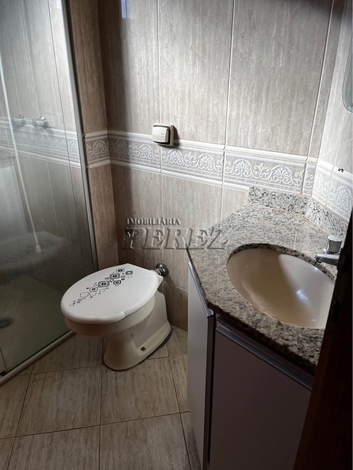 Apartamento para alugar no Residencial Saint Raphael na região sul de Londrina - Gleba Palhano
