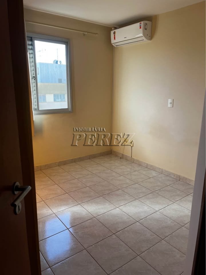 Apartamento para alugar no Residencial Saint Raphael na região sul de Londrina - Gleba Palhano
