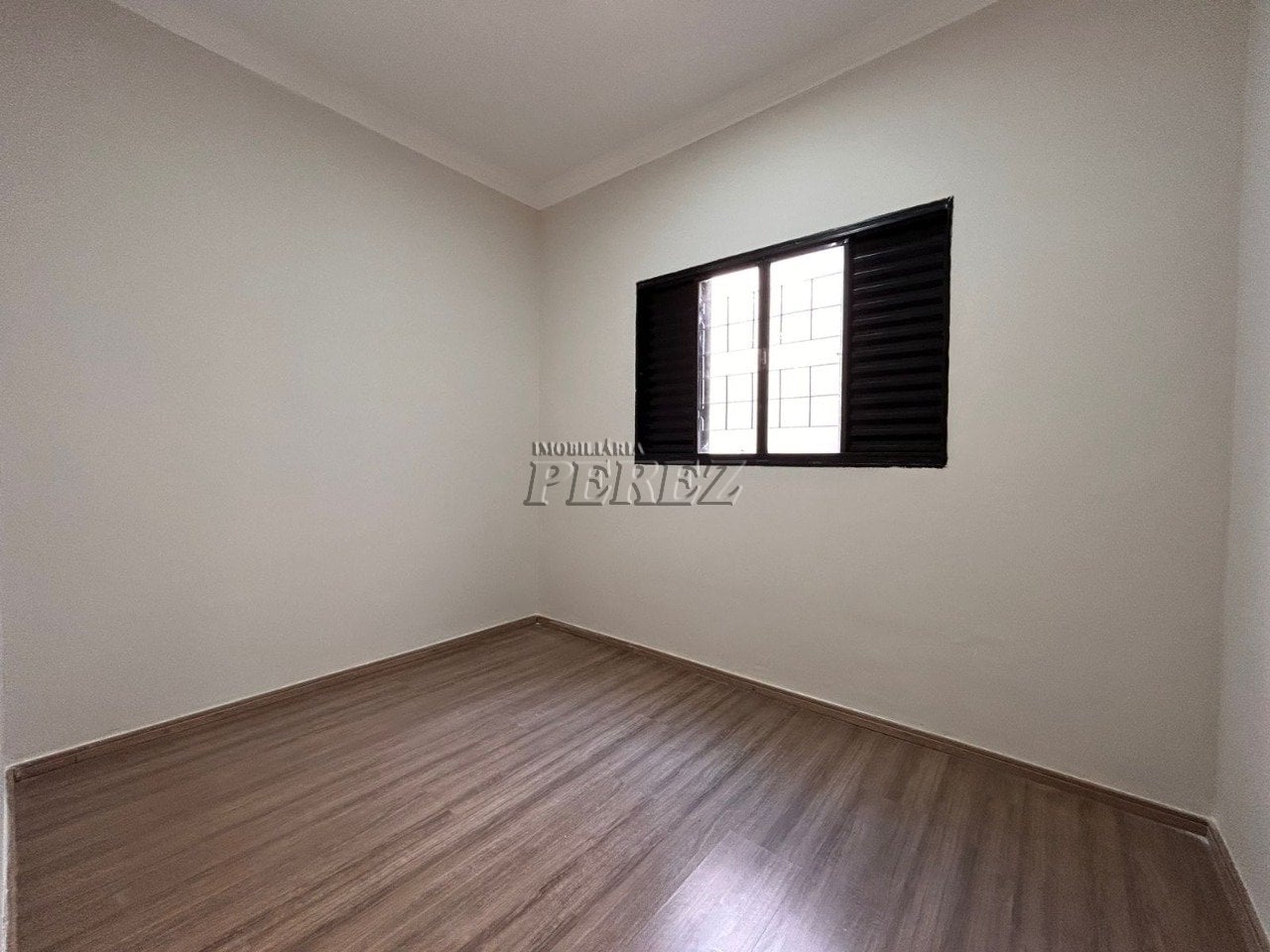 Casa para alugar no Jardim Tokio na região oeste de Londrina