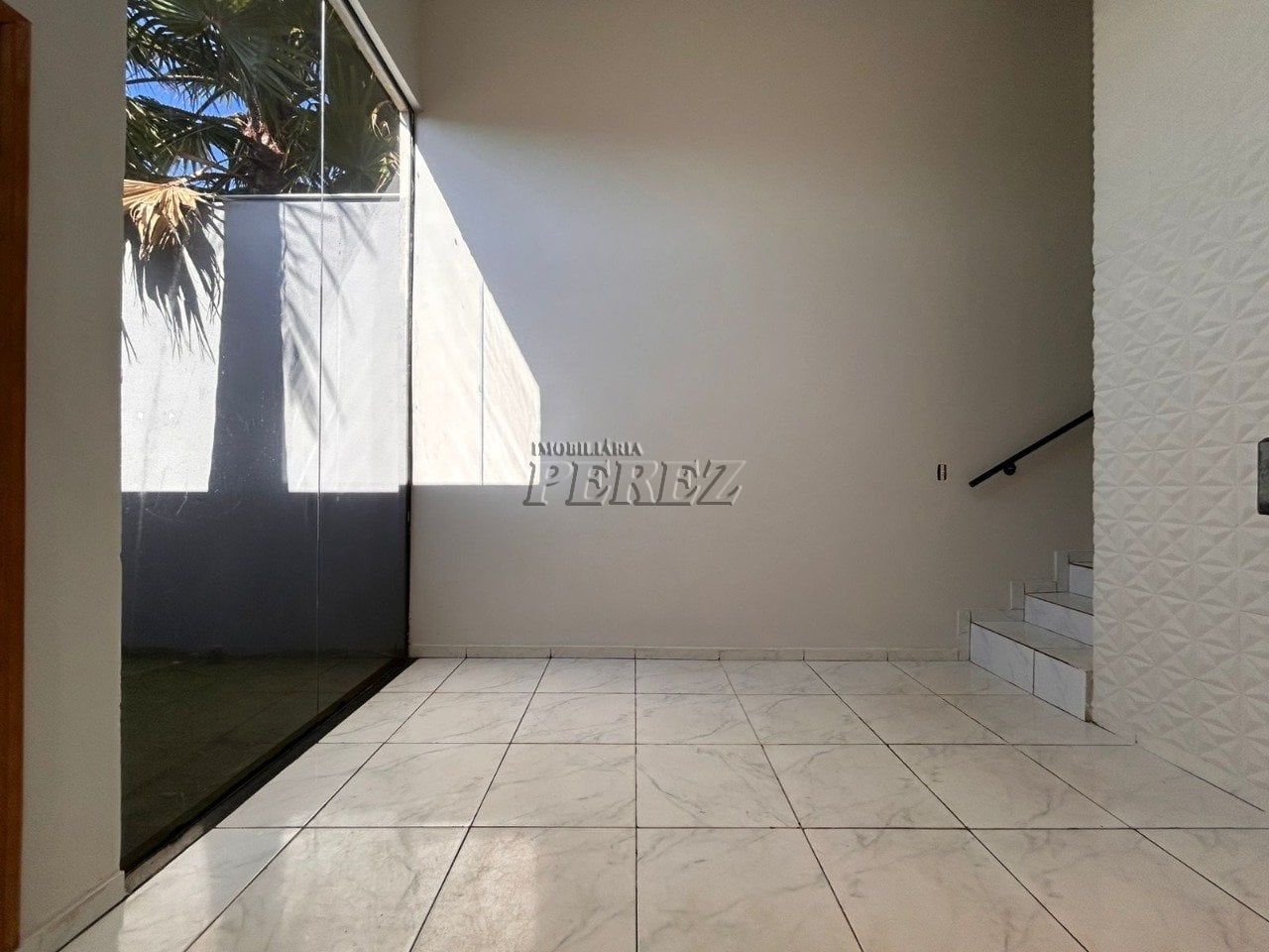 Casa para alugar no Jardim Tokio na região oeste de Londrina