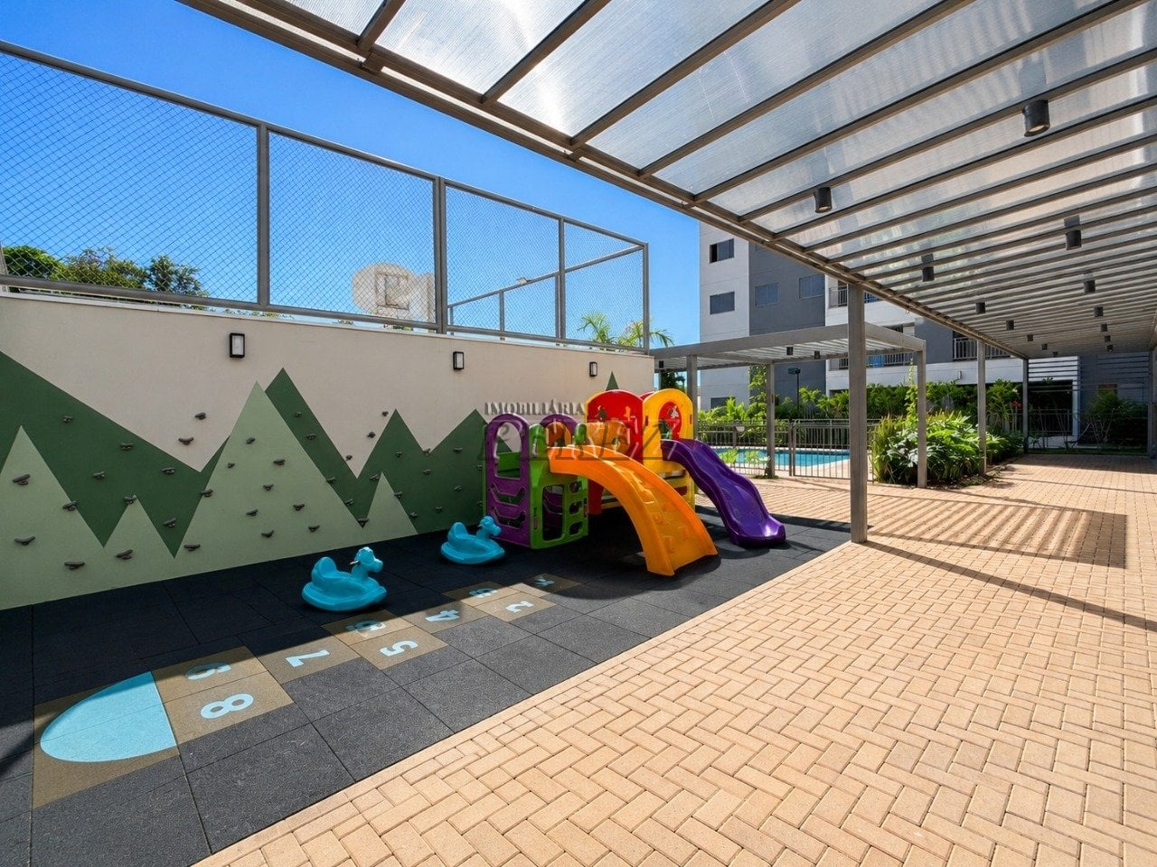 Apartamento à venda e locação no Edifício Vibe, região Sul de Londrina