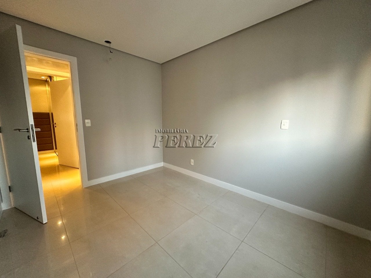 Apartamento 3 Quartos com Planejados na Gleba Palhano | Torre Almeria