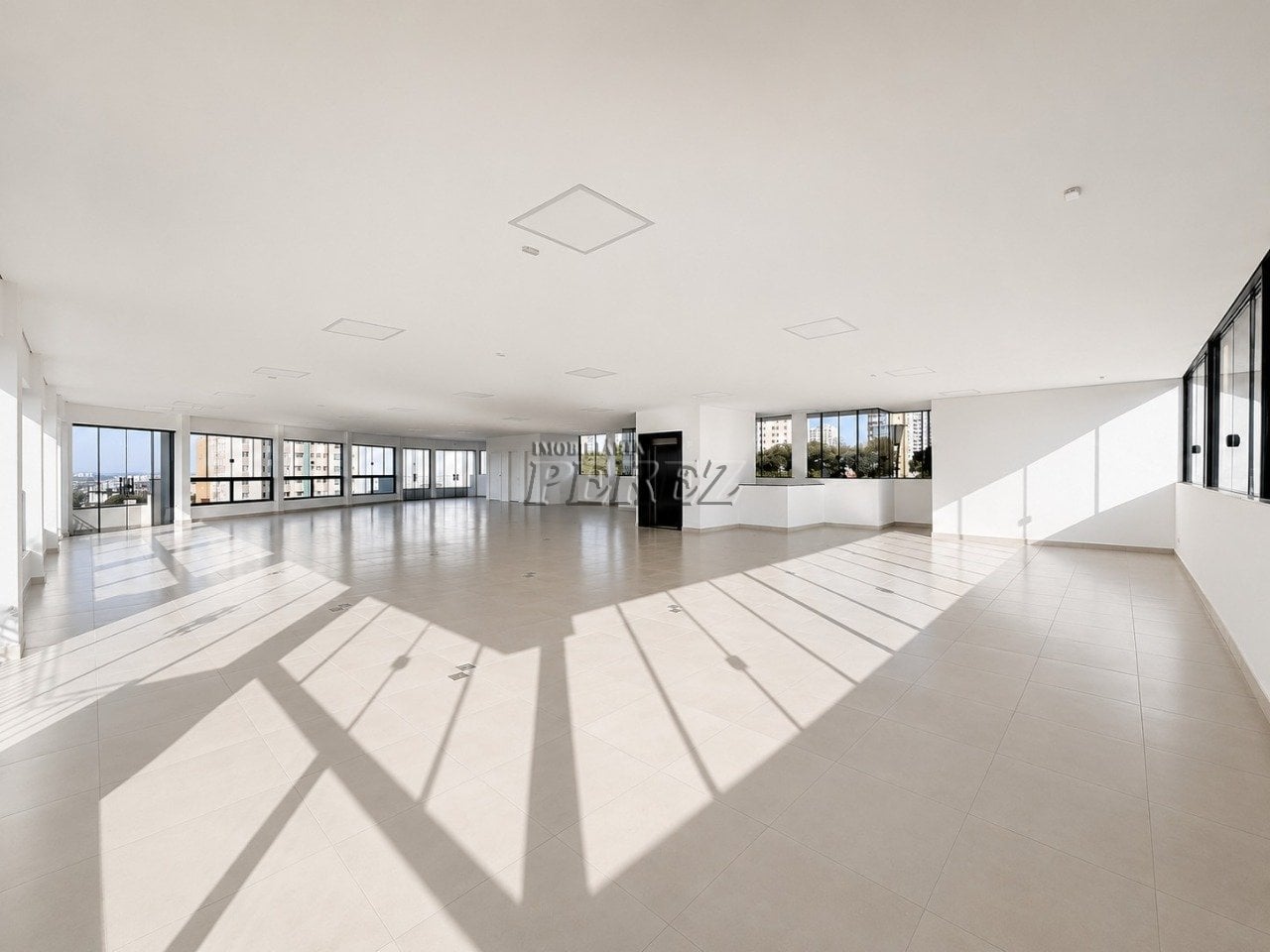 Cobertura para alugar no Edifício Rafíh - Centro de Londrina