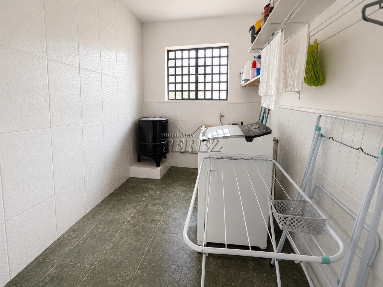 Casa à venda no Jardim Hedy - Região oeste de Londrina