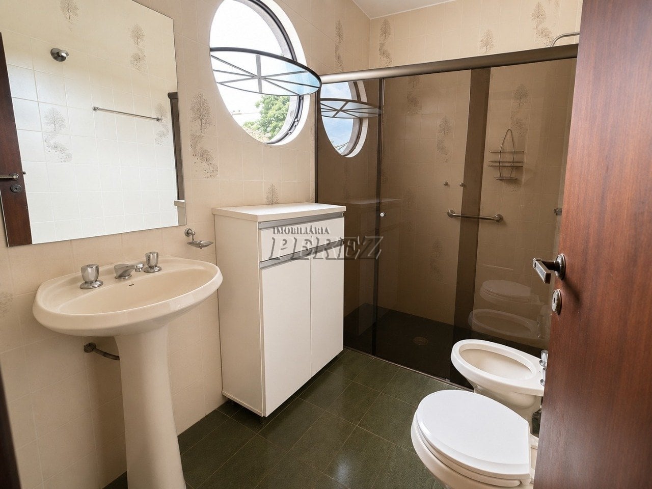 Casa à venda no Jardim Hedy - Região oeste de Londrina