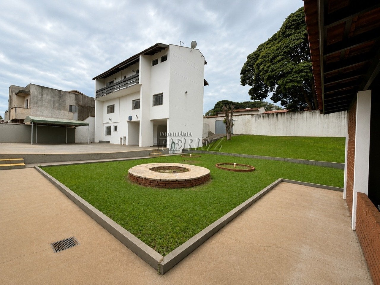 Casa à venda no Jardim Hedy - Região oeste de Londrina