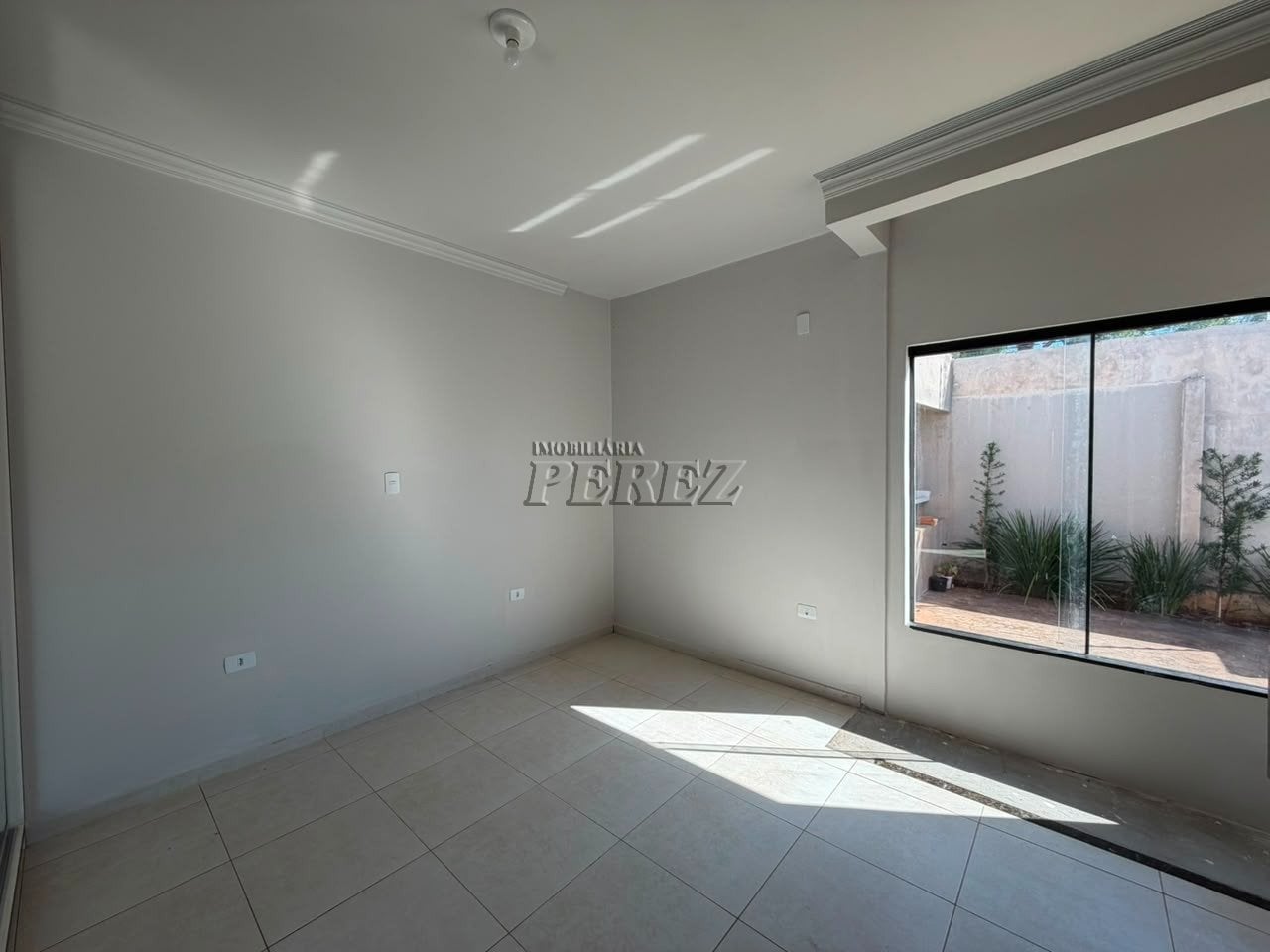 Casa para alugar e vender jd nações unidas zona leste