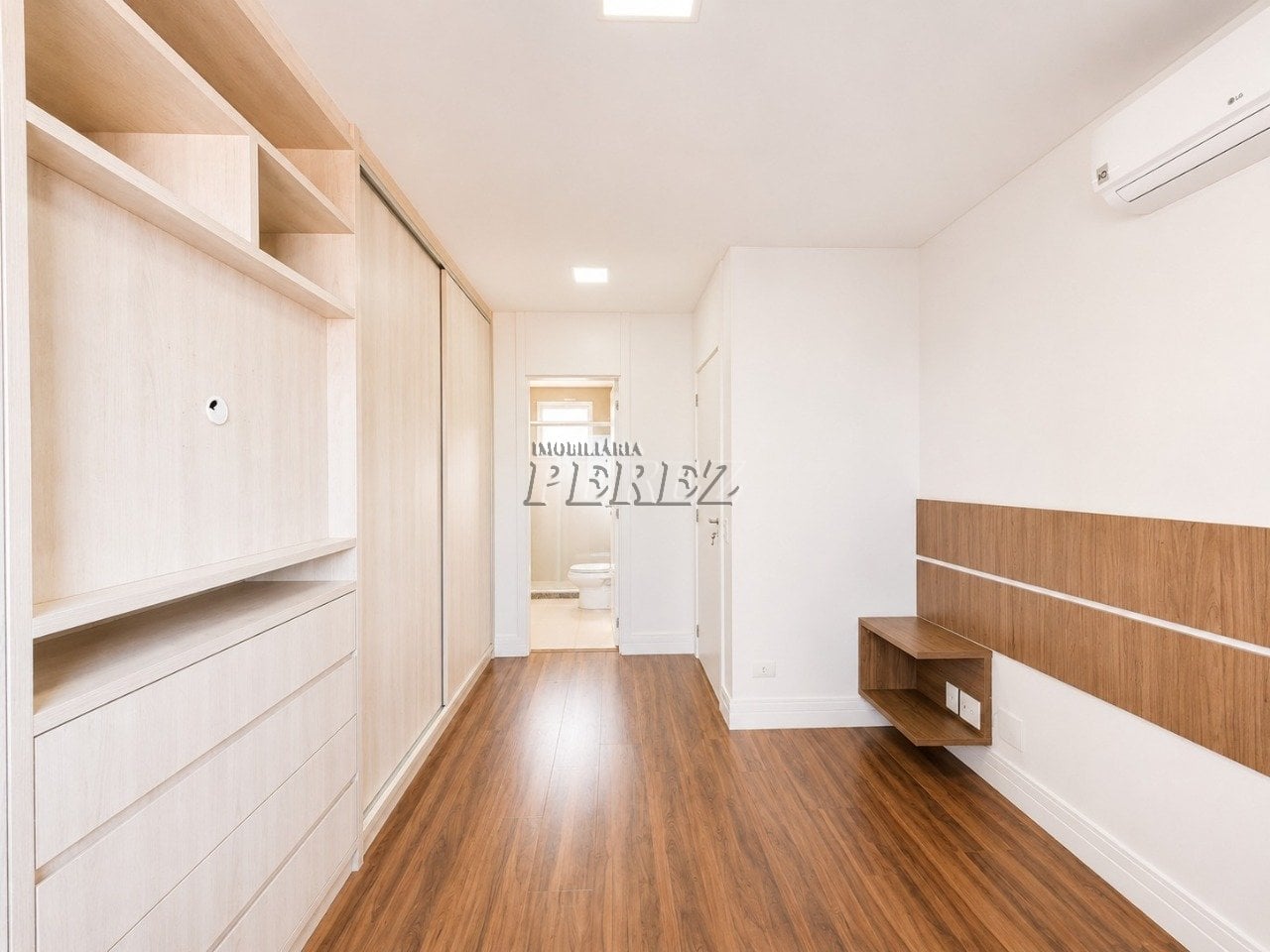 Apartamento para venda e locação na Gleba Palhano - Condomínio Aria Residence