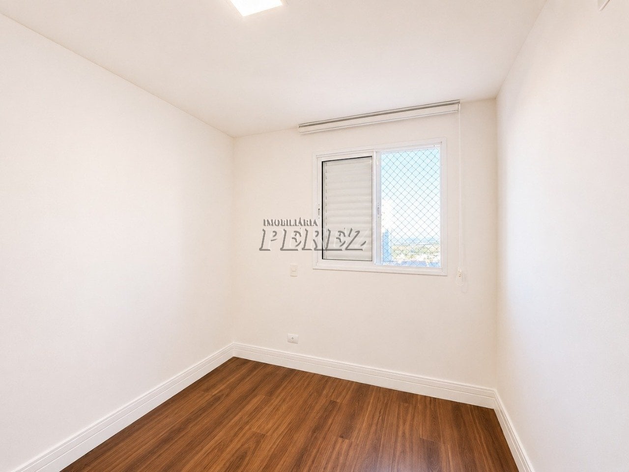 Apartamento para venda e locação na Gleba Palhano - Condomínio Aria Residence