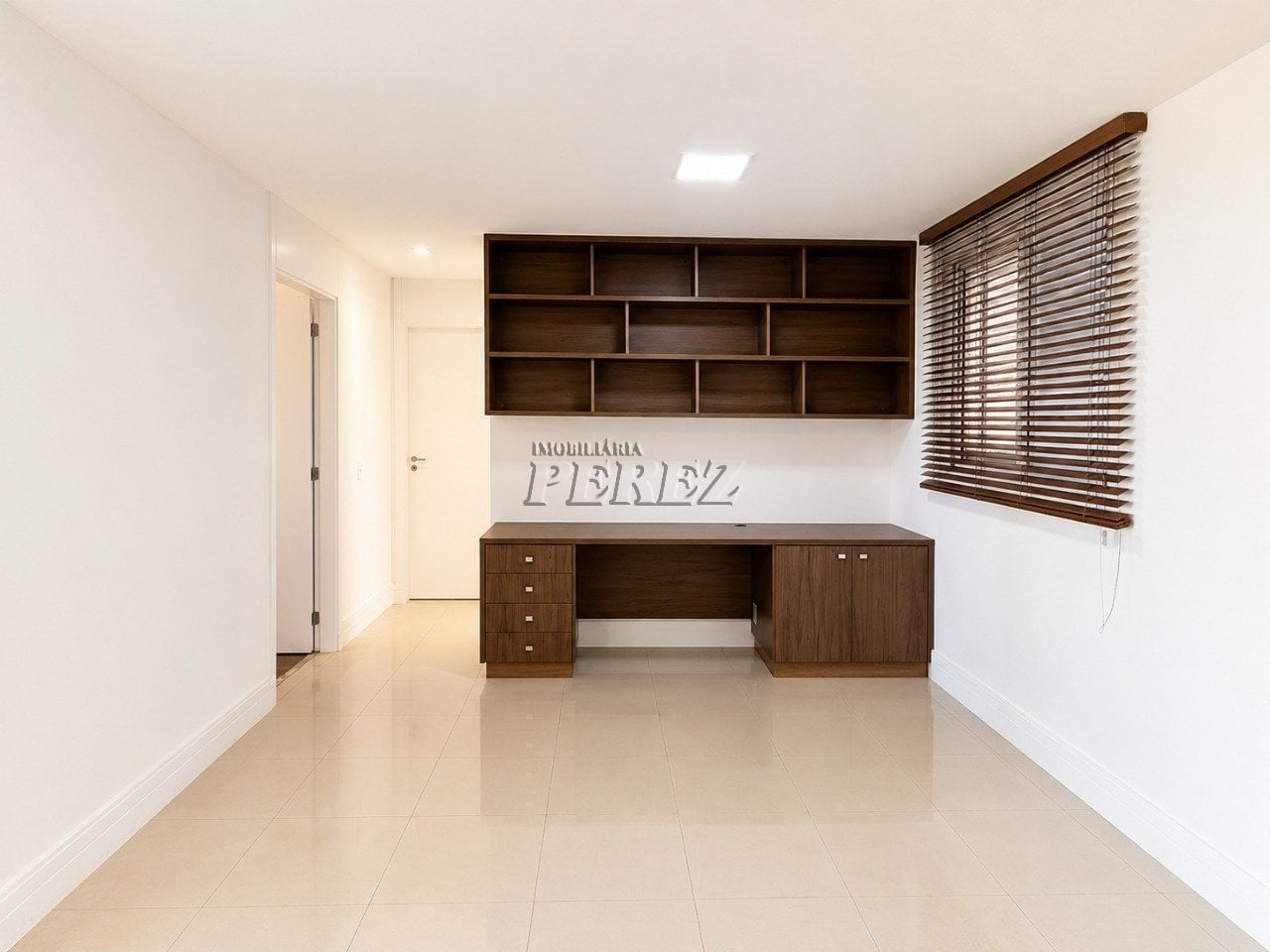 Apartamento para venda e locação na Gleba Palhano - Condomínio Aria Residence