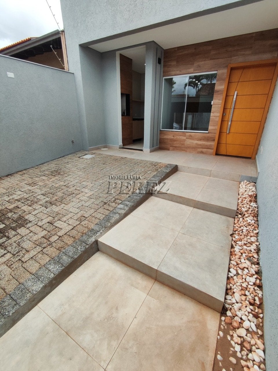 Casa à venda e locação no Jardim Belo Horizonte na região leste de Londrina