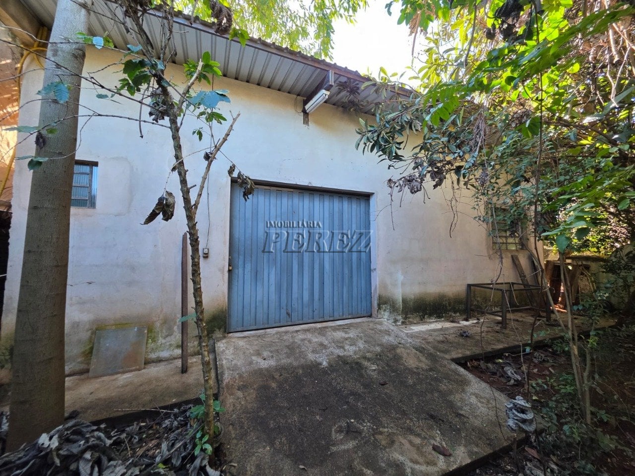 Terreno à venda no Jardim Bandeirantes, região oeste de Londrina