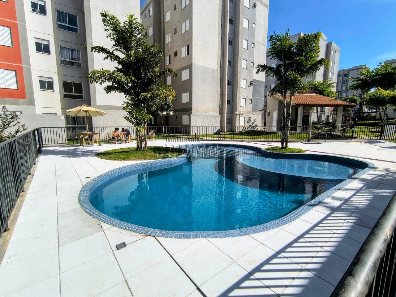 Apartamento à venda no London Garden - Região norte de Londrina