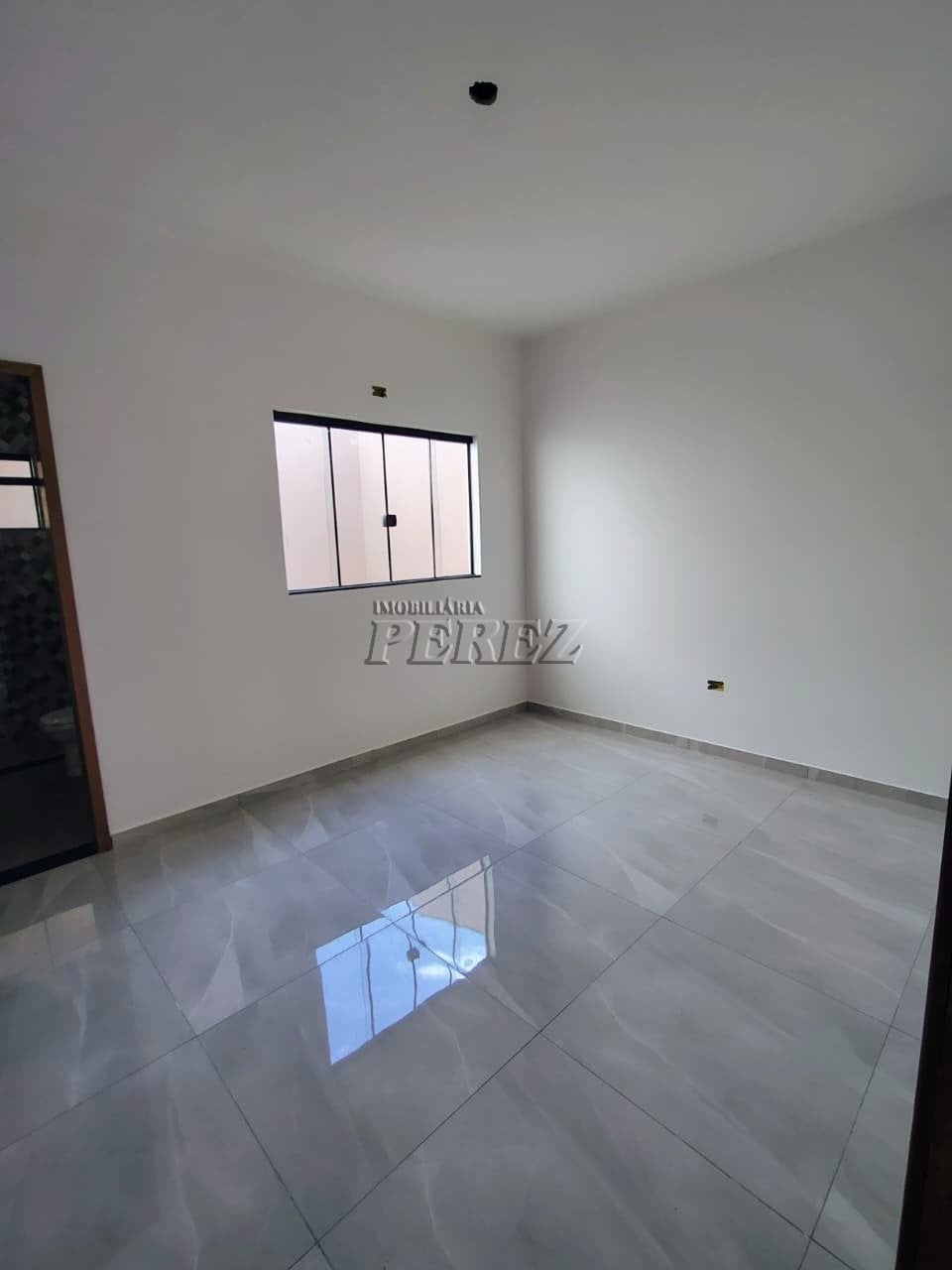 Casa à venda no Conjunto Farid Libos - Região norte de Londrina