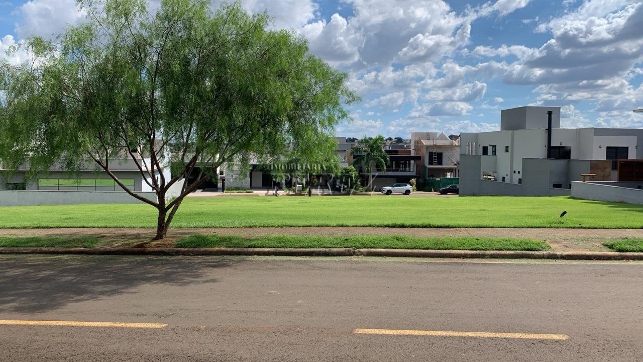 Terreno à venda no Parque Tauá - Tangará, região leste de Londrina