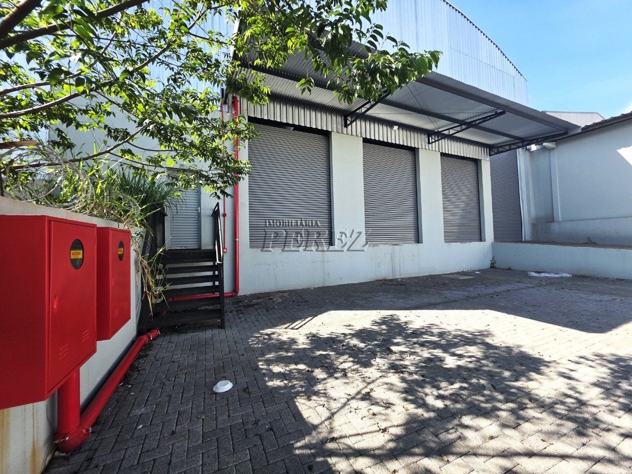 Barracão para alugar no Jardim Alpes, região norte de Londrina