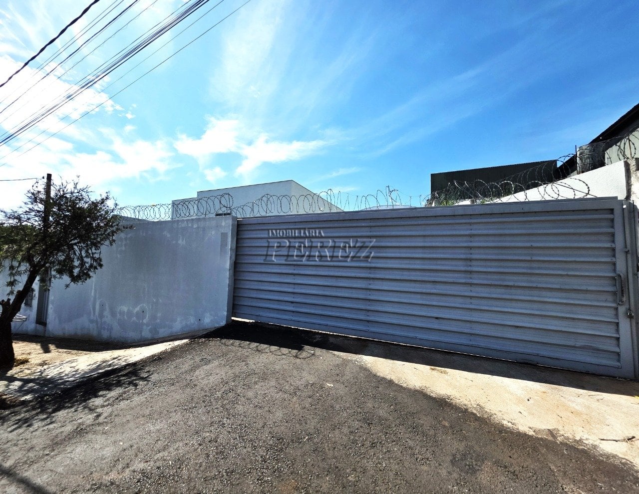 Barracão para alugar no Jardim Alpes, região norte de Londrina