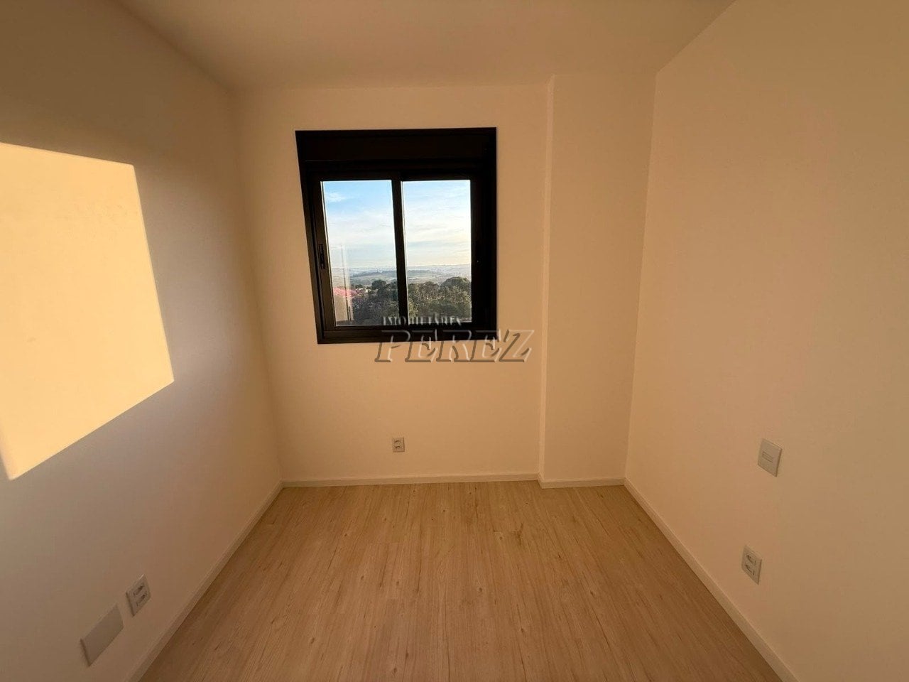 Apartamento à venda no You 180, na região sul de Londrina - Gleba Palhano