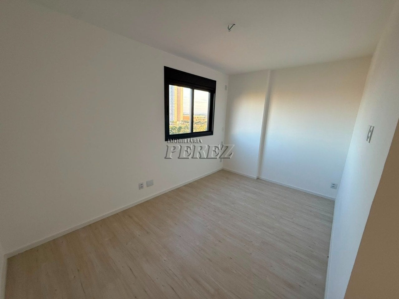 Apartamento à venda no You 180, na região sul de Londrina - Gleba Palhano