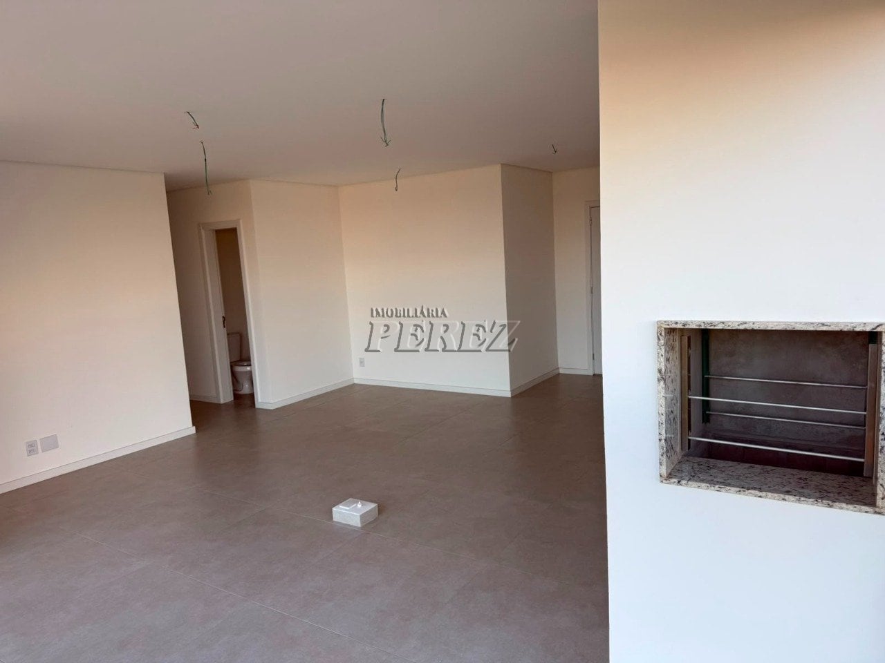 Apartamento à venda no You 180, na região sul de Londrina - Gleba Palhano
