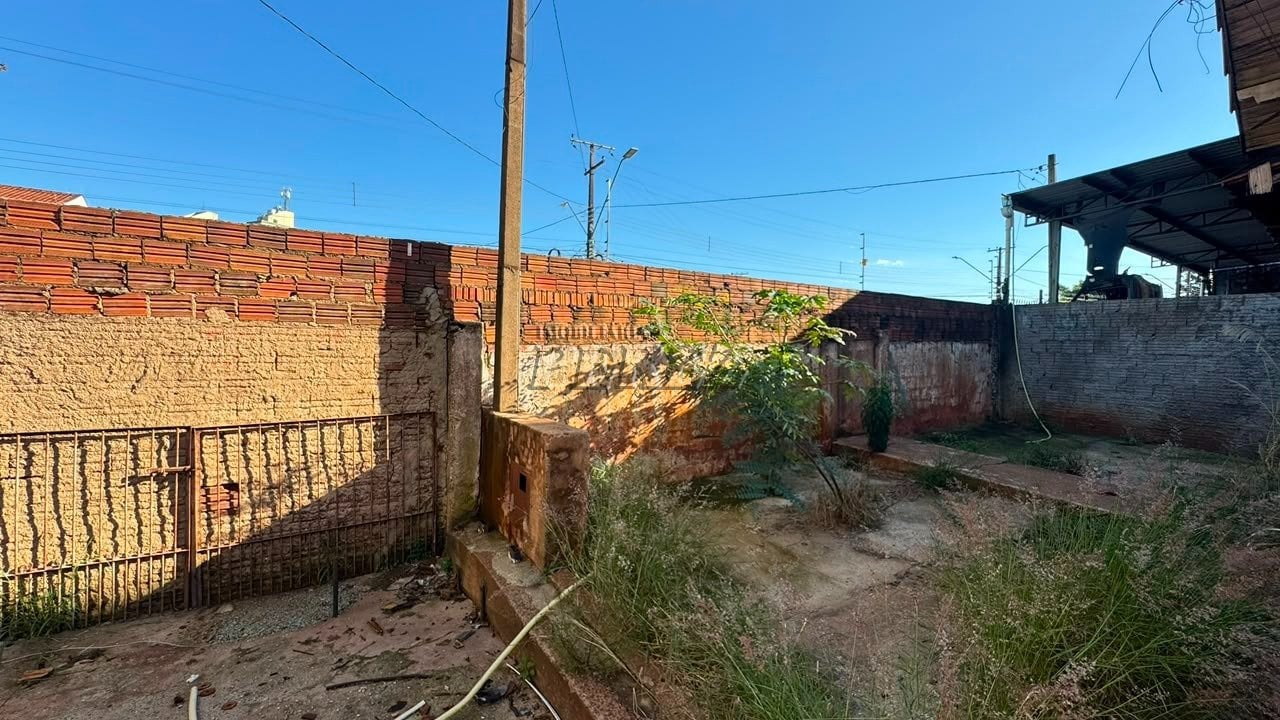 Barracão à venda na região central de Londrina - Vila Casoni