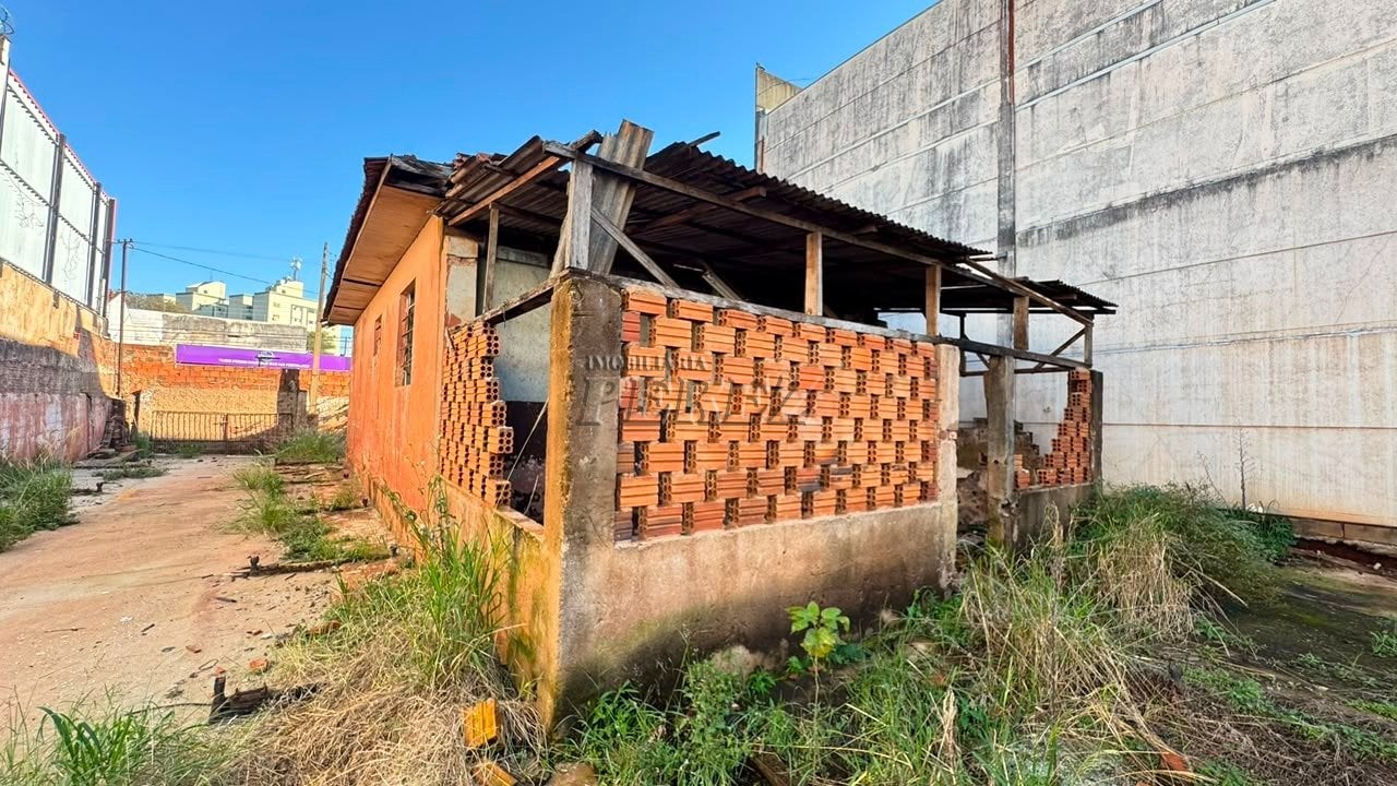 Barracão à venda na região central de Londrina - Vila Casoni