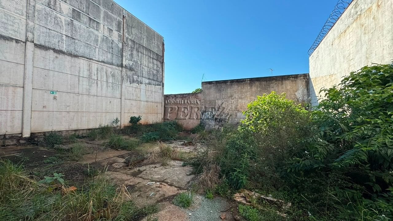 Barracão à venda na região central de Londrina - Vila Casoni