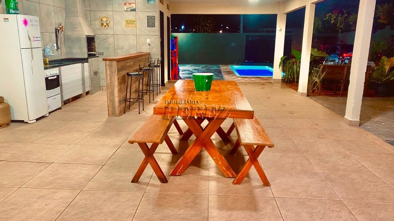 Espaço de festas à venda na região norte de Londrina - Quadra Norte